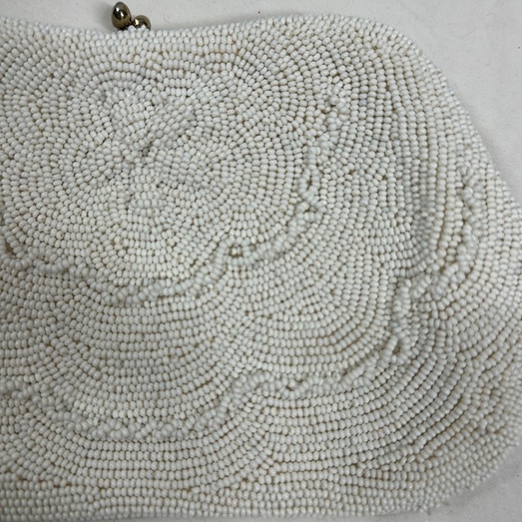 Handmade Richere Vintage Intricate Beaded Snap Clutch - Picture 7 of 7